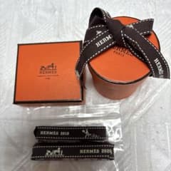 HERMES ギフトボックス 空箱 リボンセット - メルカリ