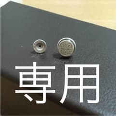 【☆ゴールド様専用☆】シルバーピアス1＋ケース1のサムネイル