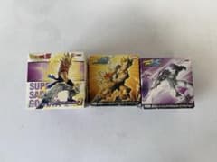 ドラゴンボール 組立式フィギュア 3種セットのサムネイル