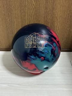 最終価格】ボウリング マーベルマックスフォース 15ポンド 中古 storm
