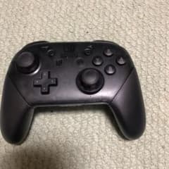 ニンテンドースイッチ　プロコントローラー　ジャンク品のサムネイル