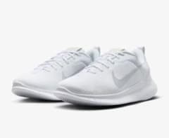 NIKE ナイキ　フレックス エクスペリエンス ラン 12 DV0746-100のサムネイル