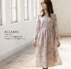 tocco closetパール釦ウエストギャザー花柄ワンピースのサムネイル