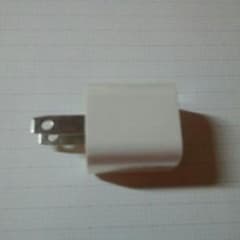 新品！Apple ACアダプターのサムネイル