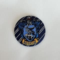 ハリー・ポッター 刺繍缶バッジビスケット レイブンクローのサムネイル