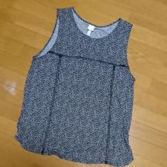 ノースリーブ タンクトップのサムネイル