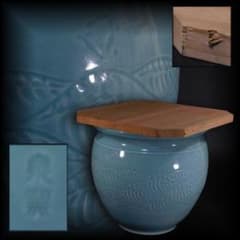 ぽ*ぽ様 泉窯 造 青磁水屋甕　波千鳥文　水屋瓶　箱無し　中古茶道具　和茶室　茶 茶道具 泉窯 青磁 青海波千鳥陰刻紋 水屋瓶（杉割蓋付）】 - メルカリ