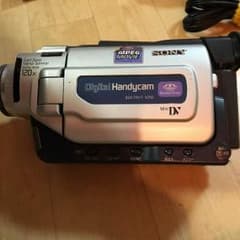 Digital HANDYCAMのサムネイル