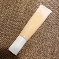 fenty beauty ファンデーションのサムネイル