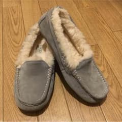 UGGモカシンのサムネイル