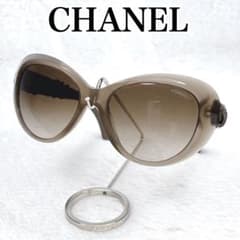 小物 CHANEL Camellia CC Logo Sunglasses Y2K CHANEL Camellia CC Logo Sunglasses Y2K - メルカリ