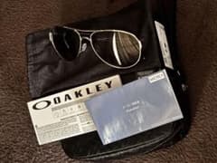 OAKLEY サングラス caveat ケース付きのサムネイル