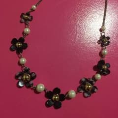 チェック柄お花のネックレスのサムネイル