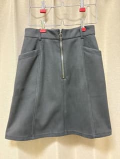ミニスカート グレー　台形のサムネイル