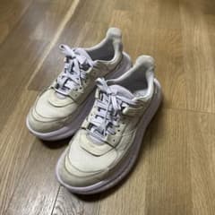 UGG CA805 V2 NUBUC LAVENDER FOG
