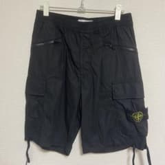 【STONE ISLAND / ストーンアイランド】バミューダカーゴショーツのサムネイル