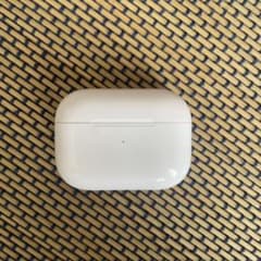 AirPods Pro 第二世代　充電ケース　TYPE Cのサムネイル