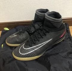 ナイキ サッカー フットサルシューズのサムネイル
