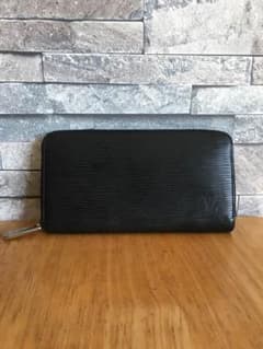 財布 ヴィトン エピのサムネイル