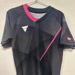 VICTAS 卓球ウェアのサムネイル