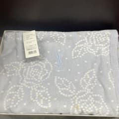 YVES SAINT LAURENT 綿毛布 140cm×200cm - メルカリ