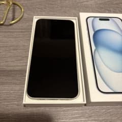 iPhone12 ホワイト128GB SIMフリー美品のサムネイル