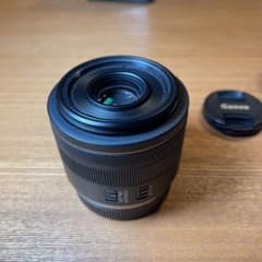 Canon RF35mm F1.8 MACRO IS STMのサムネイル