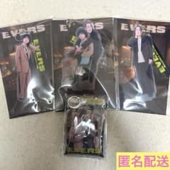 よしもと　エバース　アクリルスタンド　ステッカー入りポーチ GiGO限定