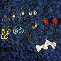 イヤリングまとめ売り あしたまで出品のサムネイル