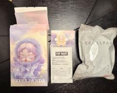 S*様 正規品　SKULLPANDAスカルパンダ Dawn POPMARTのサムネイル