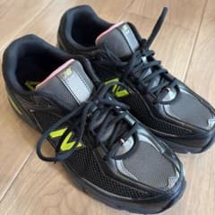 【超美品】New Balance 509 スニーカーのサムネイル