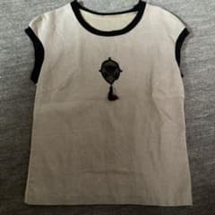 antipast ベージュ×黒 半袖カットソー タッセル刺繍のサムネイル
