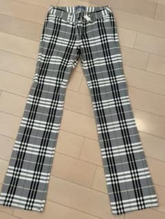 Burberryパンツのサムネイル