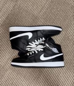 P*O様 Air Jordan 1 ハイカット ブラック/ホワイトのサムネイル