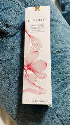 ESTEE LAUDER マイクロローションフレッシュのサムネイル