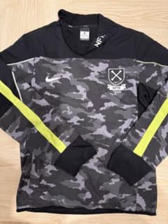 Nike NFTB 迷彩 ウィンドブレーカー ジャケット ピステ - メルカリ