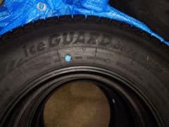 iceGUARD SUV G075 195/80R15 96Q　4本新品未使用のサムネイル