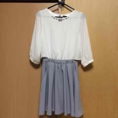 PAGEBOY ビジュー付きワンピースのサムネイル