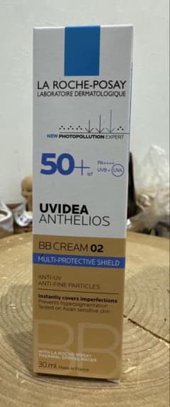 La Roche-Posay UVIDEA ANTHELIOS BB 02のサムネイル