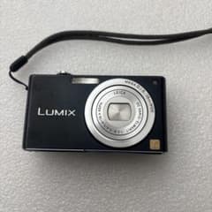 LUMIX DMC-FX33 コンパクトデジタルカメラ LEICAレンズのサムネイル