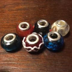 トロールビーズ風パーツ ガラスビーズ ハンドメイドに！のサムネイル