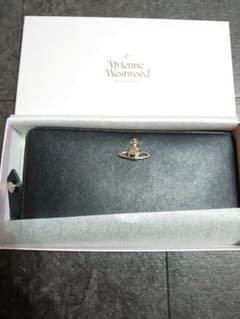 Vivienne Westwood ラウンドジップ 黒 美品のサムネイル
