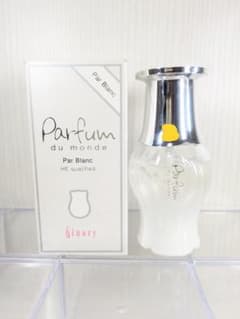 シナリー　パルファン　デュ　モンド　パル　ブラン　58ml
