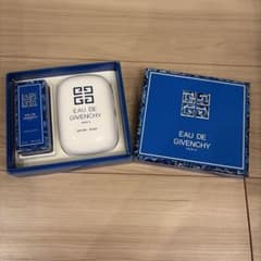 ♥GIVENCHY 香水4つ　石鹸2つ　おまとめセット GIVENCHY EAU DE GIVENCHY 香水石鹸セット - メルカリ