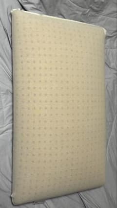 magniflex 枕・ピロー イタリア製 収納袋付き - メルカリ