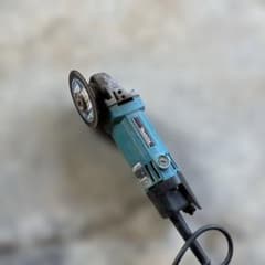 Makita ディスクグラインダ M959 本体のサムネイル
