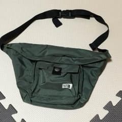 ノースフェイス ショルダーバッグのサムネイル