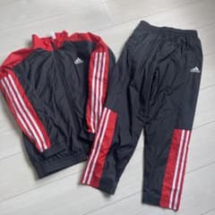 美品 adidas アディダス ウィンドブレーカー 上下セット 150のサムネイル