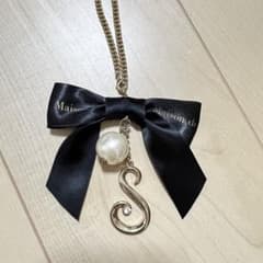 Maison de FLEUR イニシャルチャームSのサムネイル