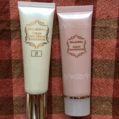値下げしました♡百日草ファンデーション&ベースセットのサムネイル